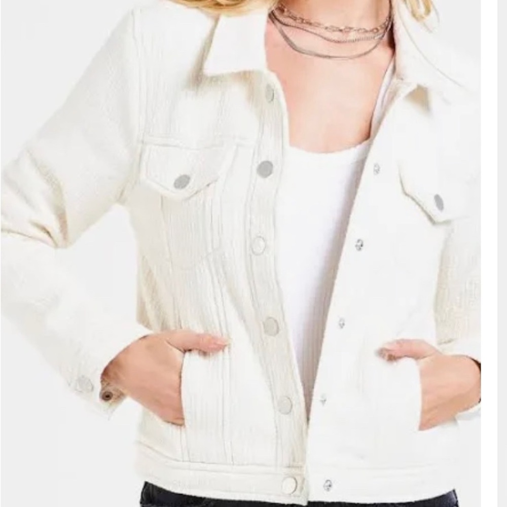 LIVIA SNAP BUTTON JACKET WHITE TEXTURE